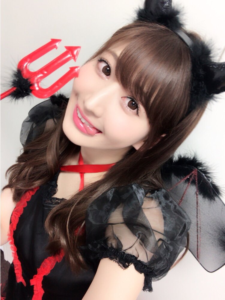 月城まゆ