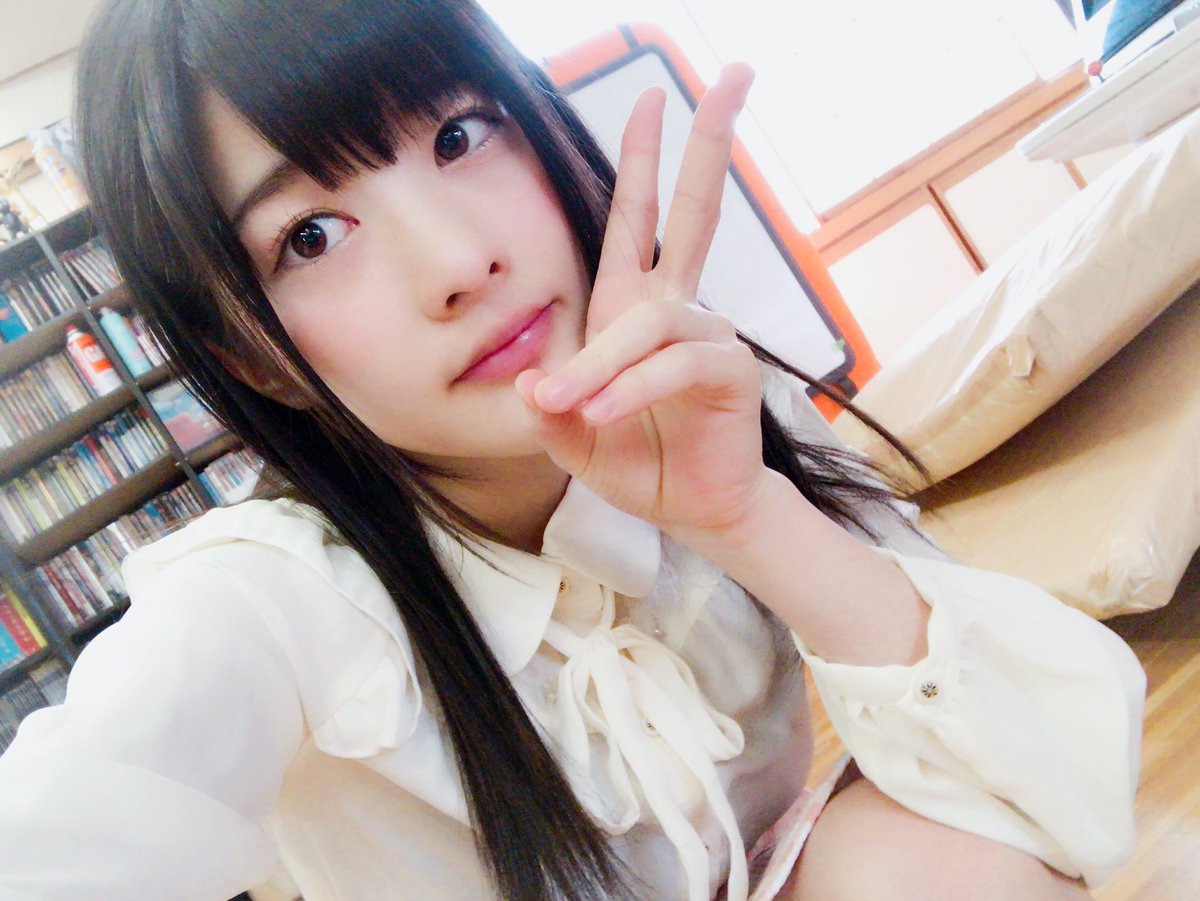 神谷えりな