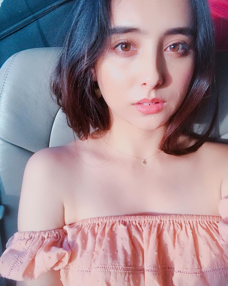 石田ニコル