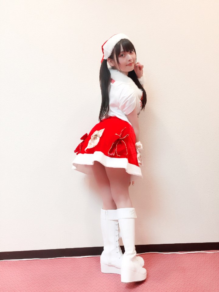 上坂すみれ