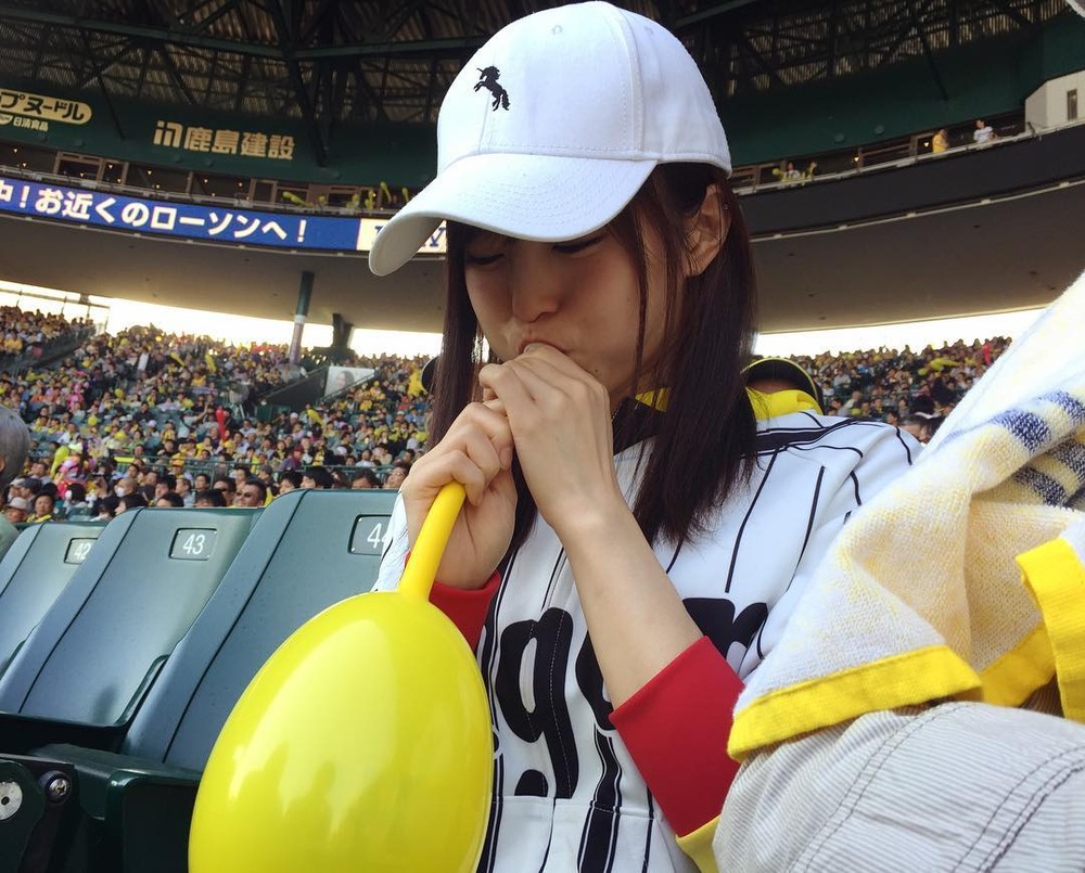 山本彩