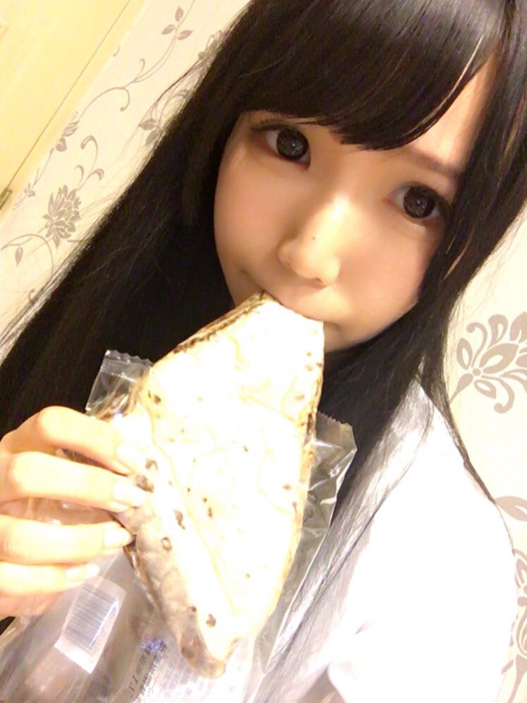 望月ゆの
