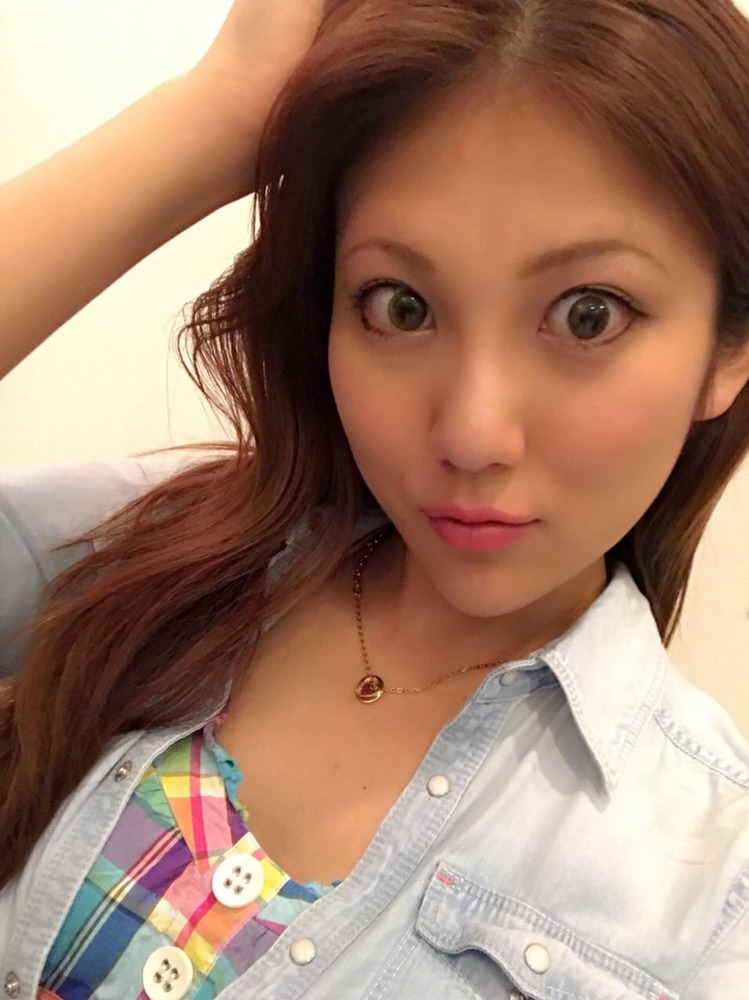 神谷麻美‏