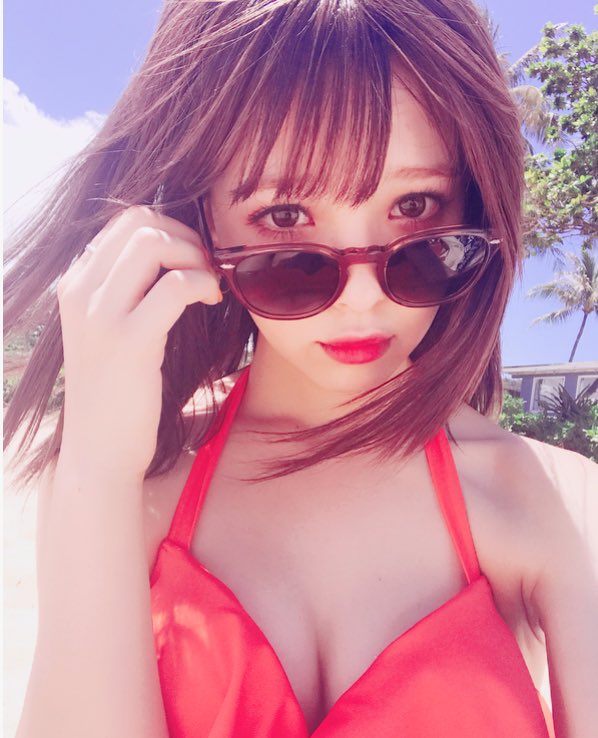 藤田ニコル