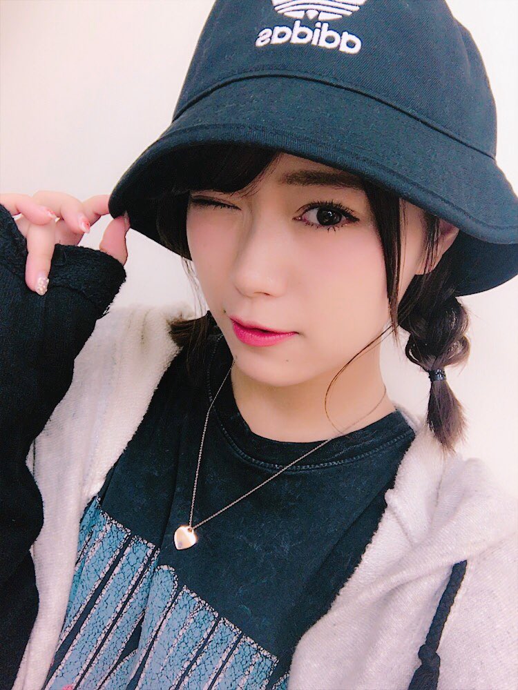 山内鈴蘭