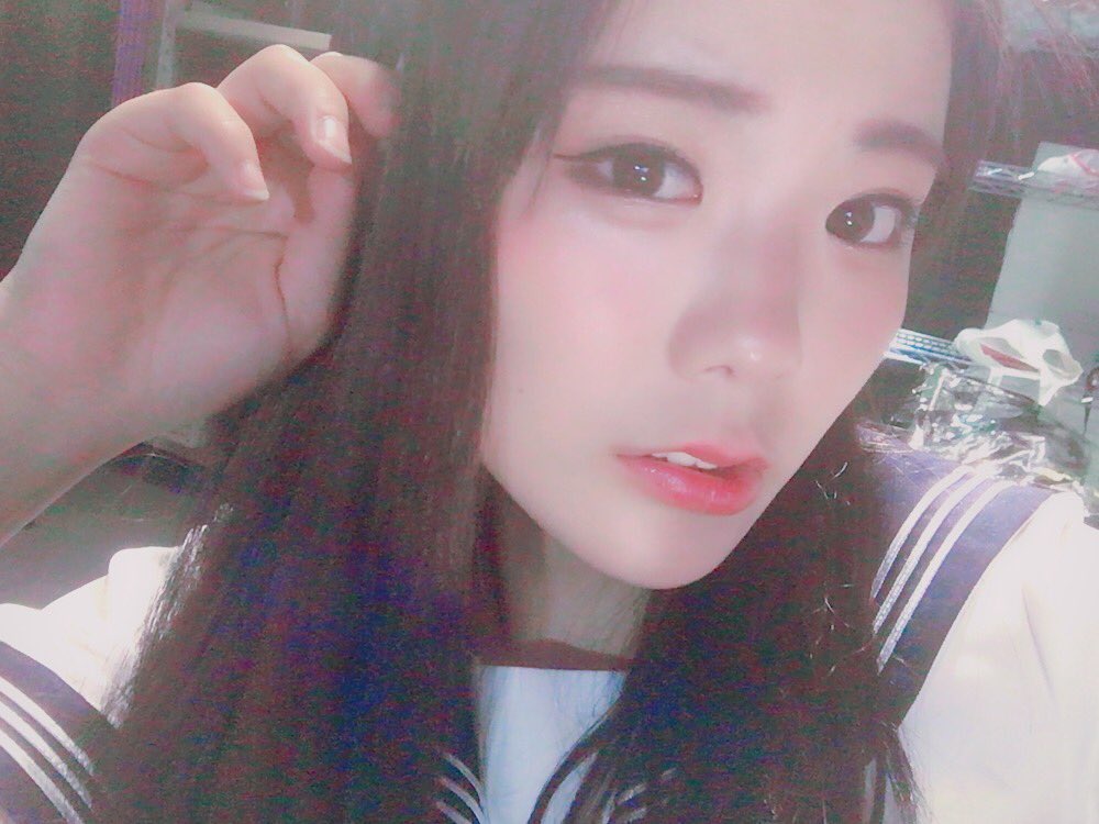 川村虹花