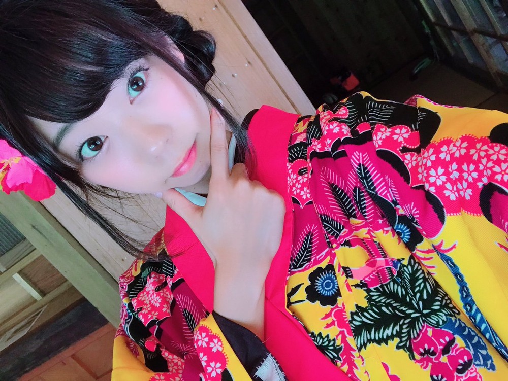 青山ひかる