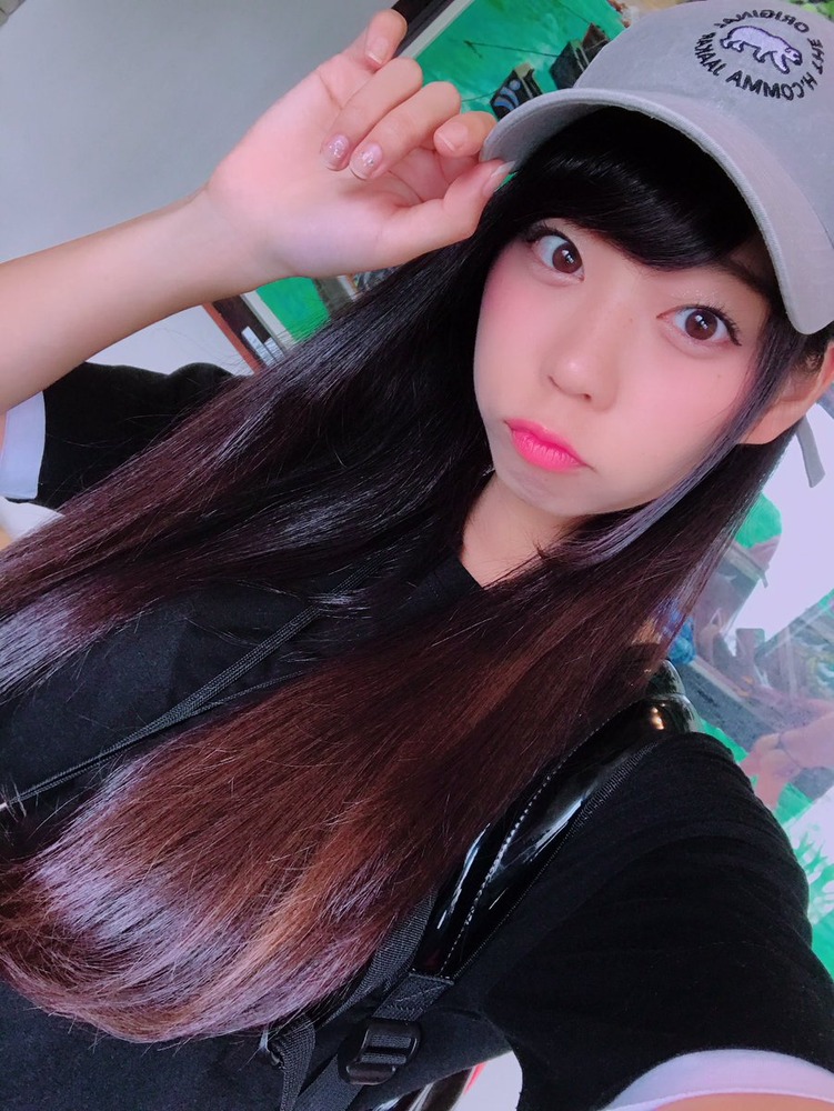 青山ひかる