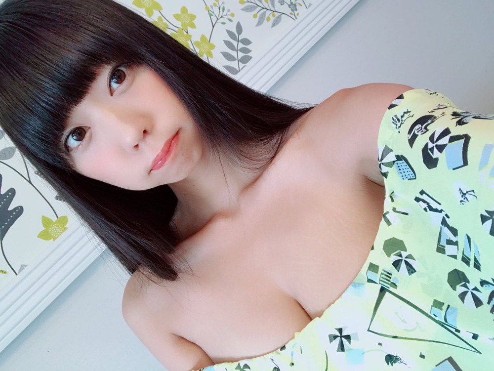 青山ひかる