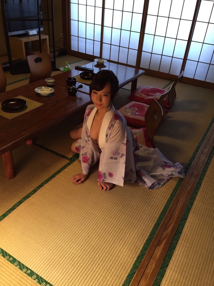 吉咲あきな