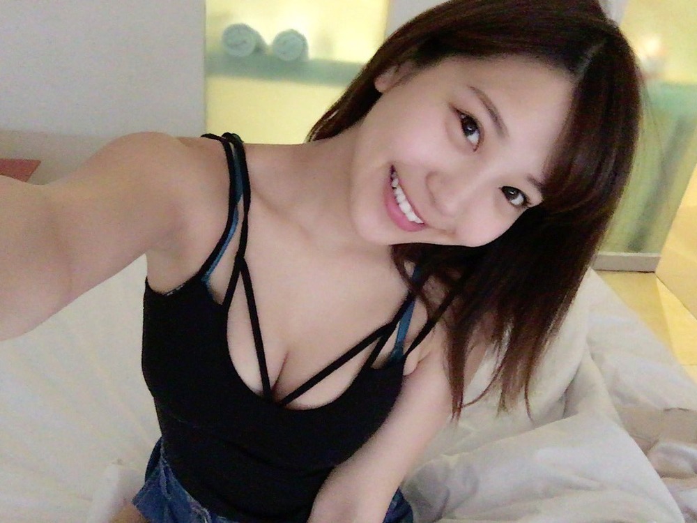 石原佑里子