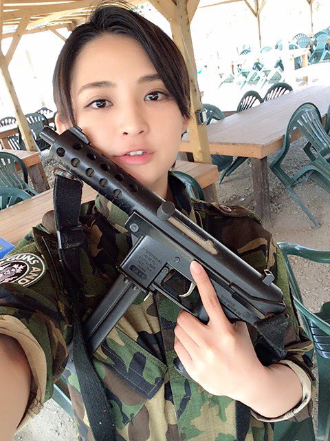 鈴木咲