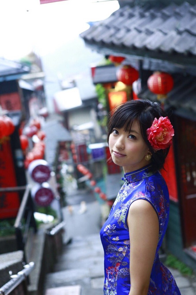 倉持由香