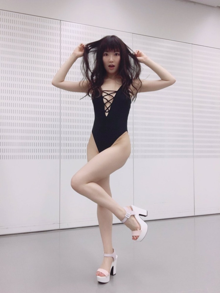 黒田絢子