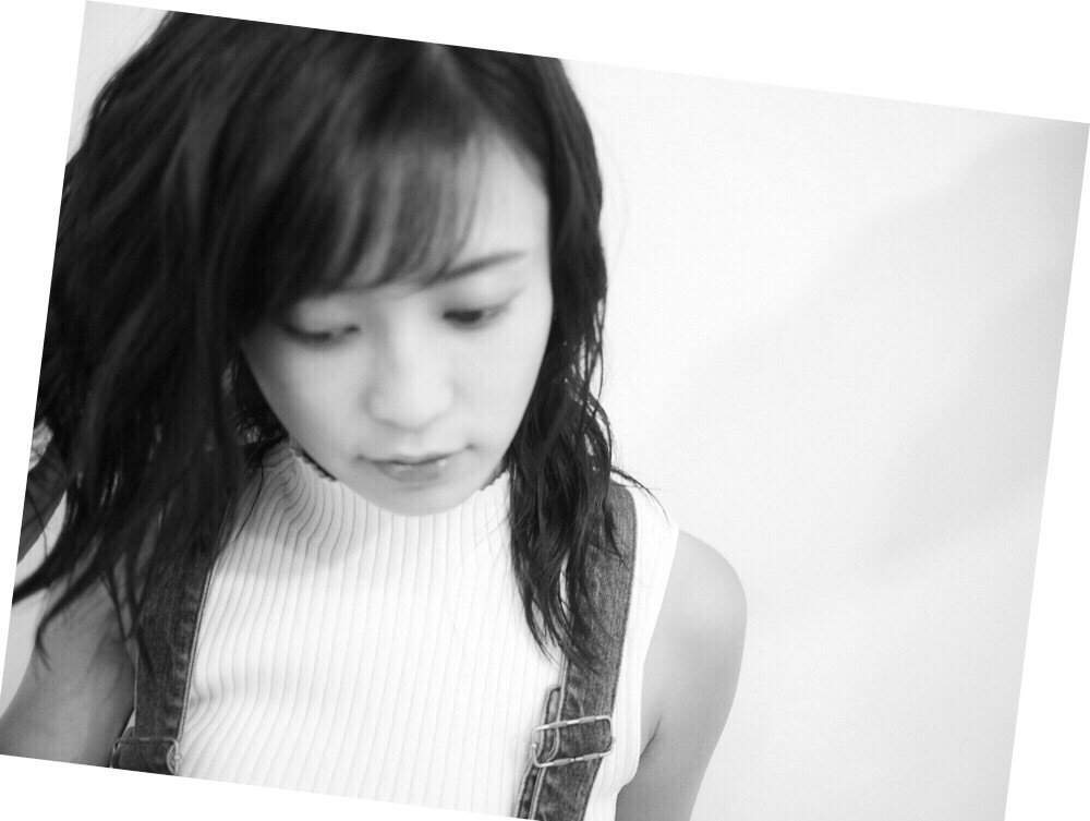 小島瑠璃子