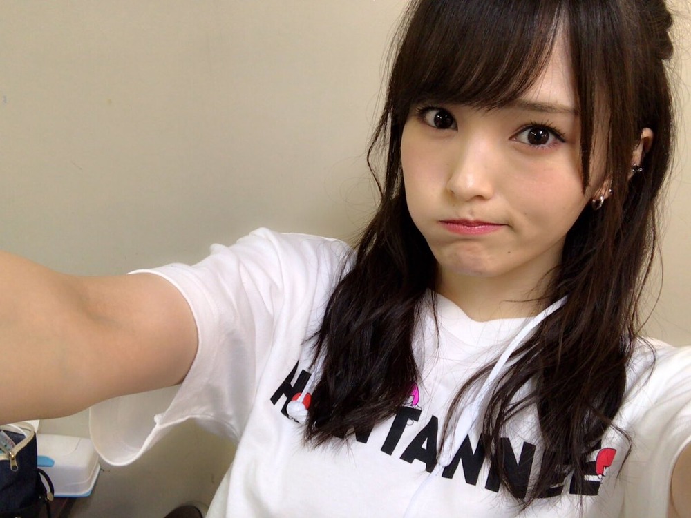 山本彩