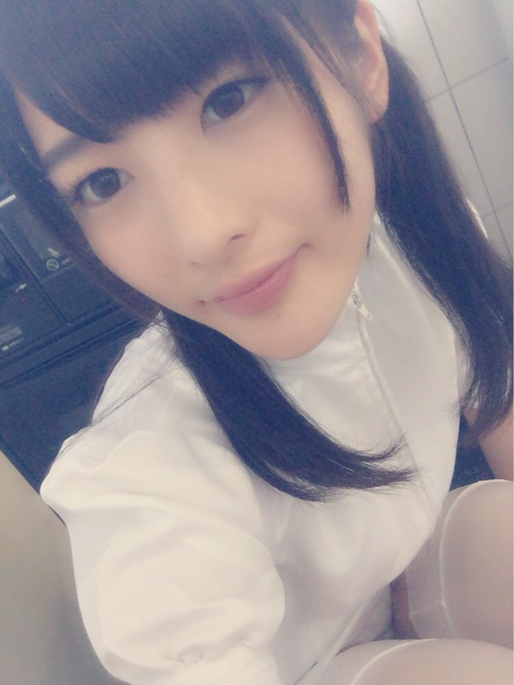 神谷えりな