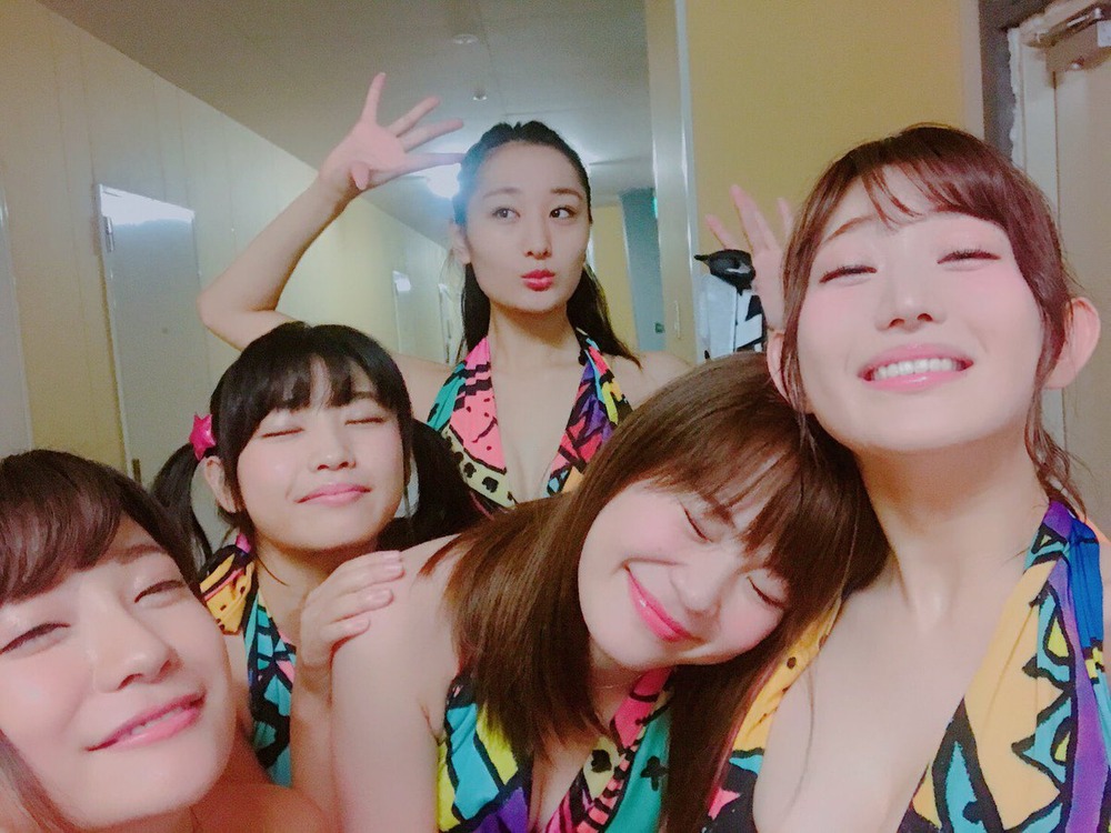 月城まゆ