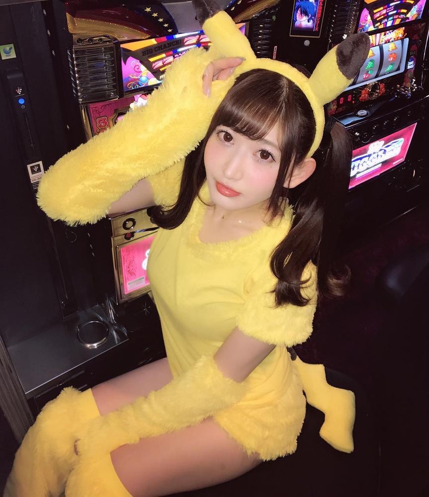 月城まゆ