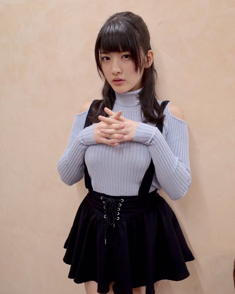 神谷えりな