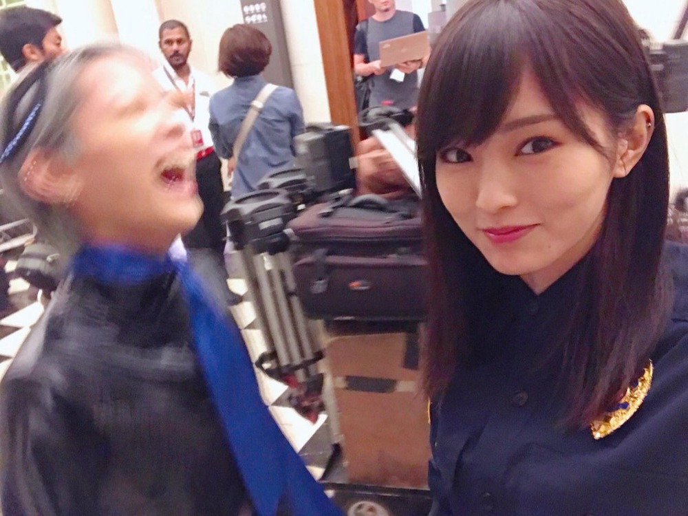 山本彩