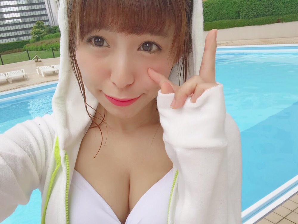 石川麻衣