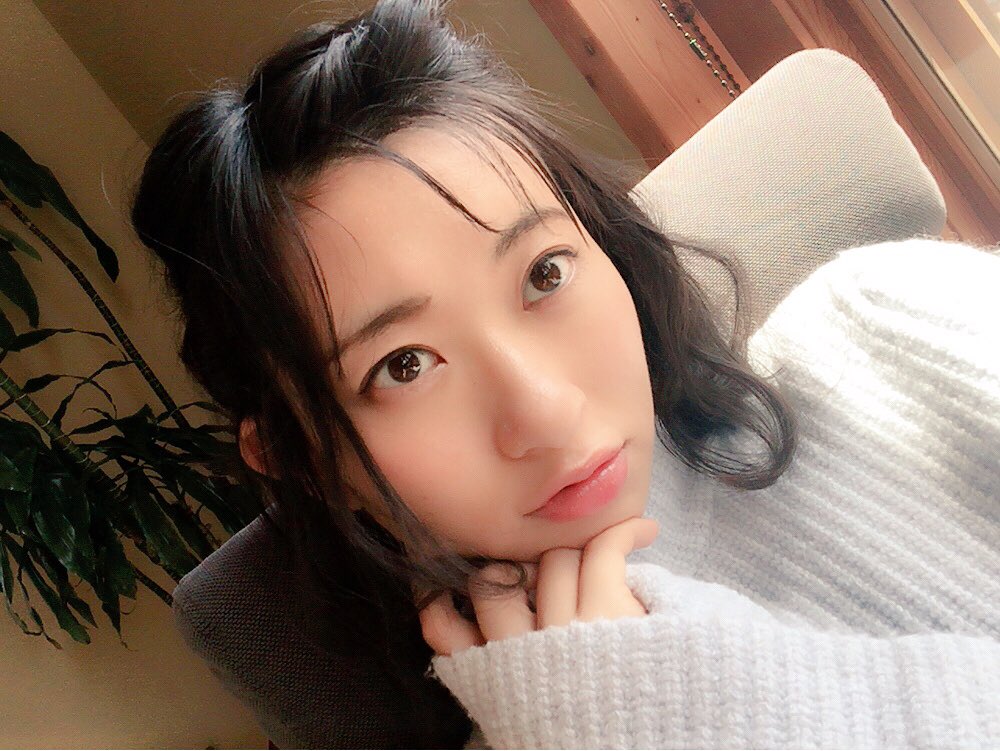 倉持由香