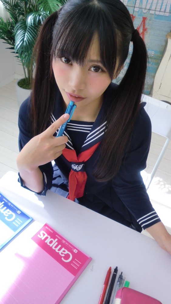 葉月佐和