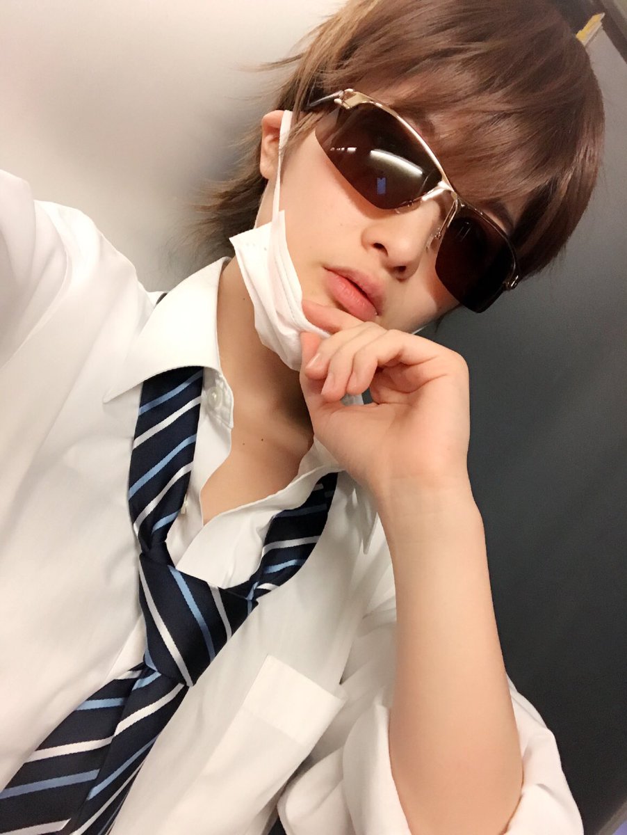 神谷えりな