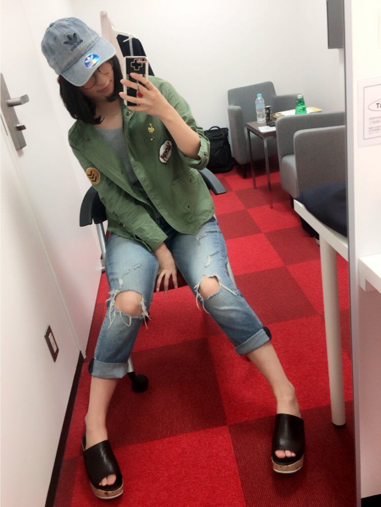 倉持由香