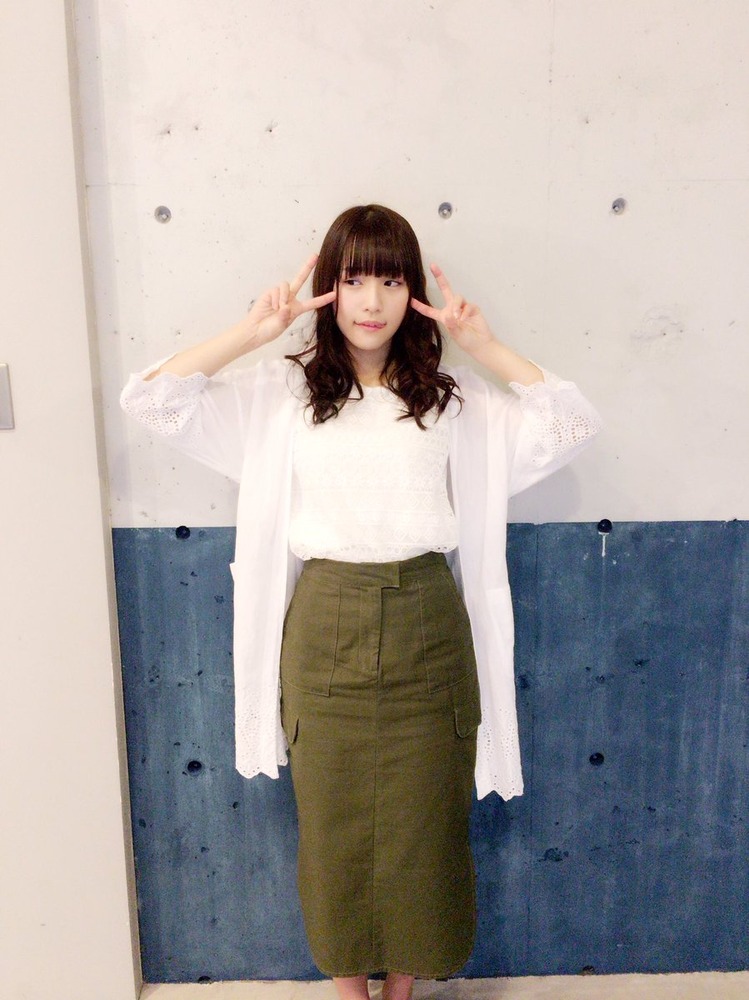 浅川梨奈