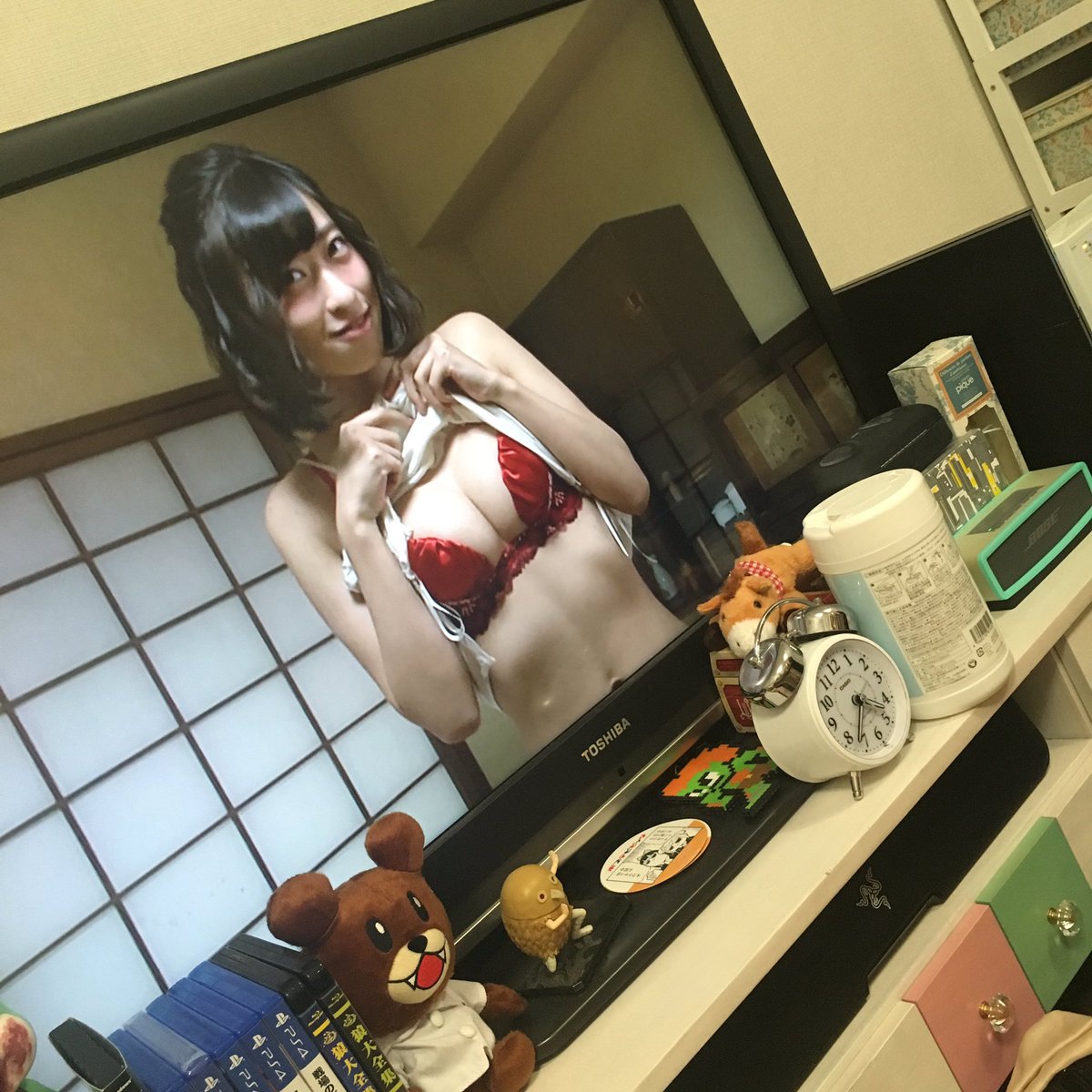 3