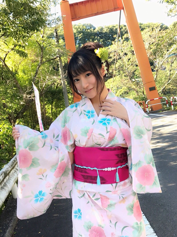 星乃まおり