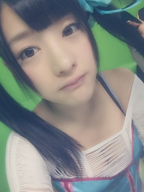 神谷えりな