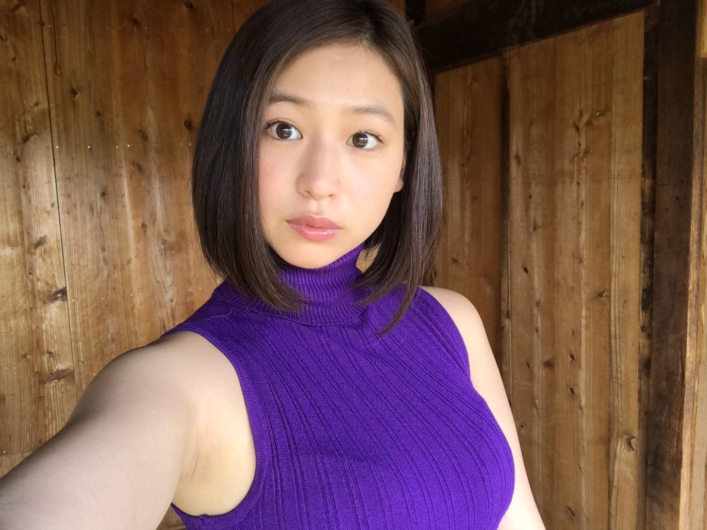佐山彩香