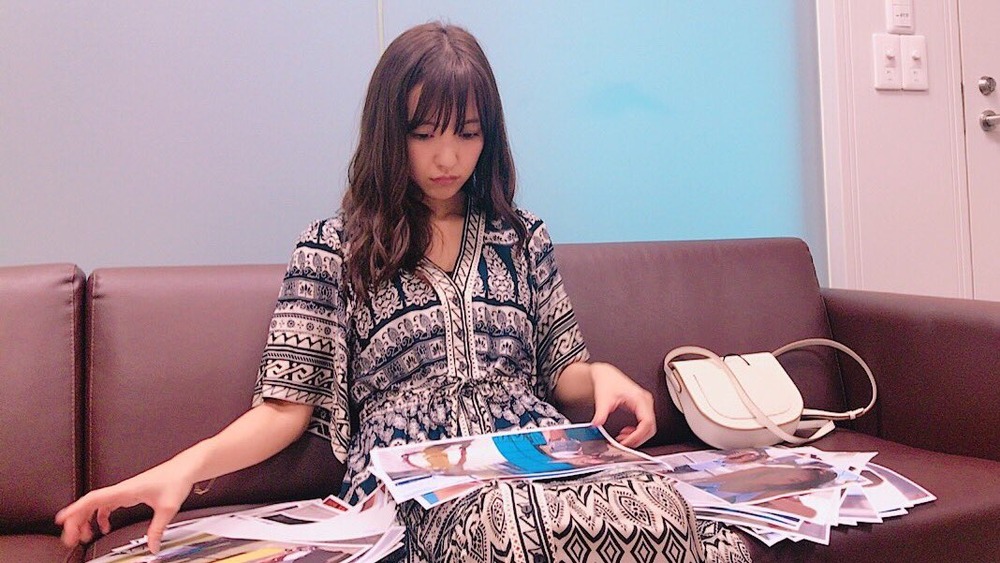 板野友美