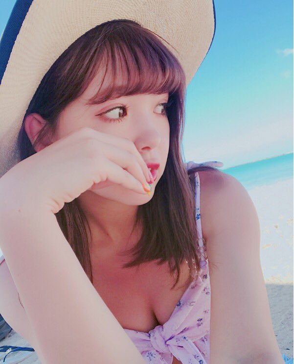 藤田ニコル