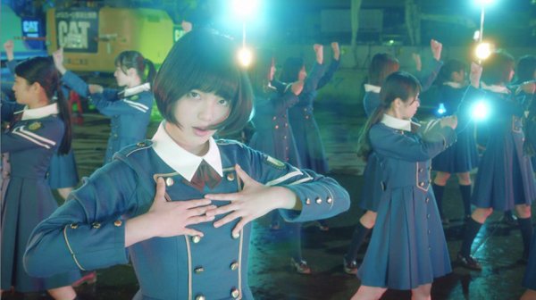 欅坂46