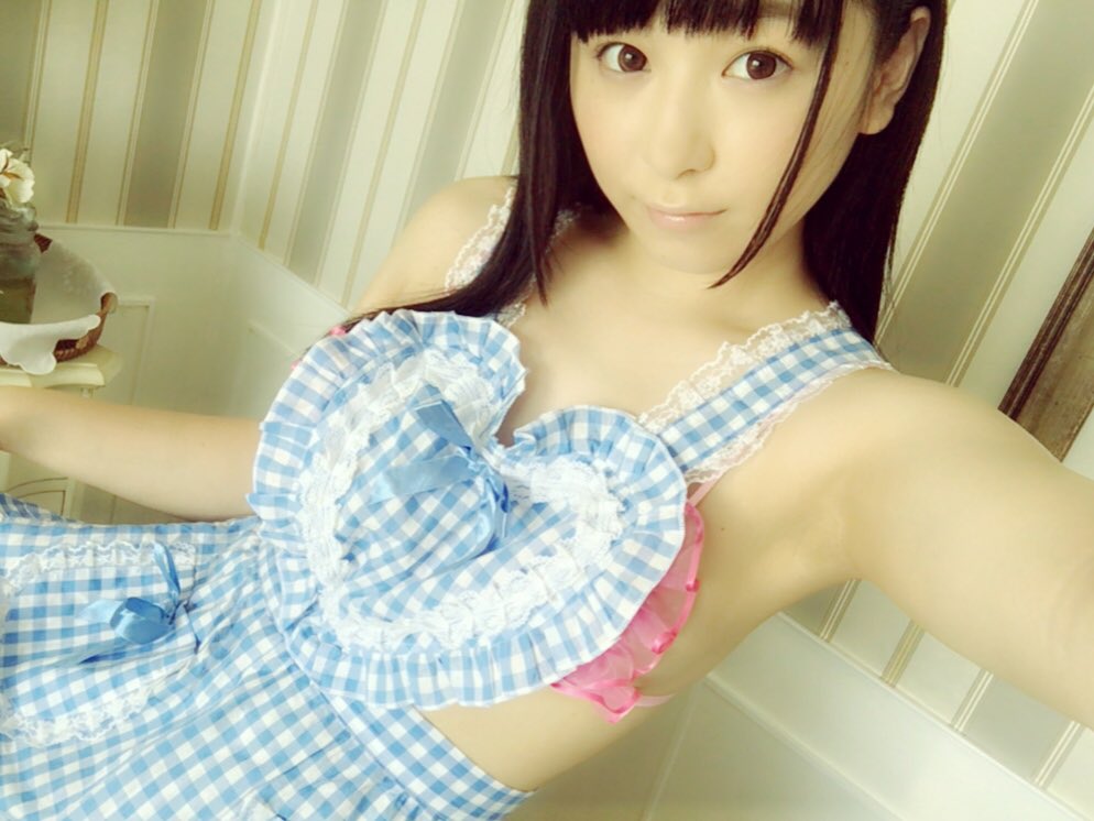 平野もえ