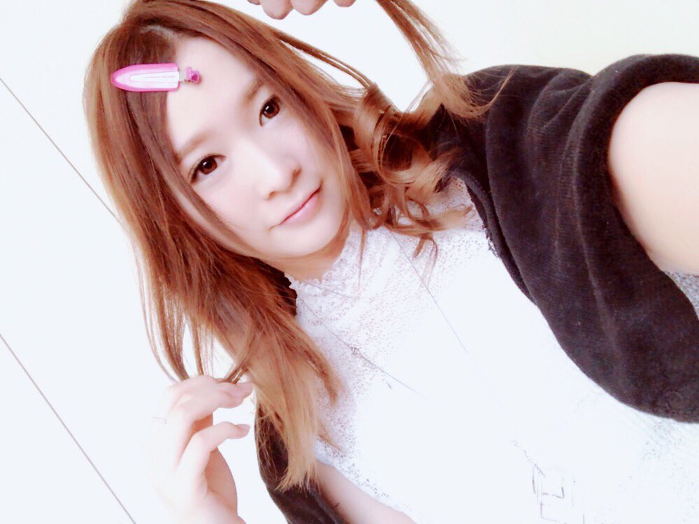日菜々はのん