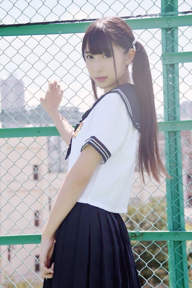 川崎あや