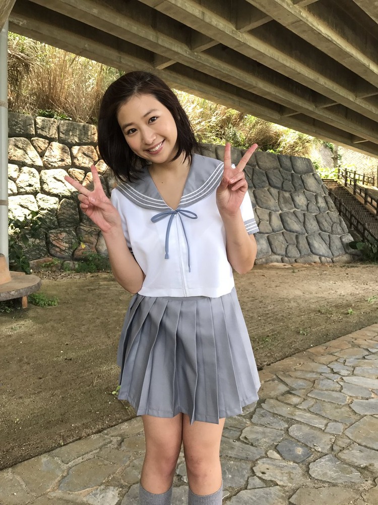 佐山彩香