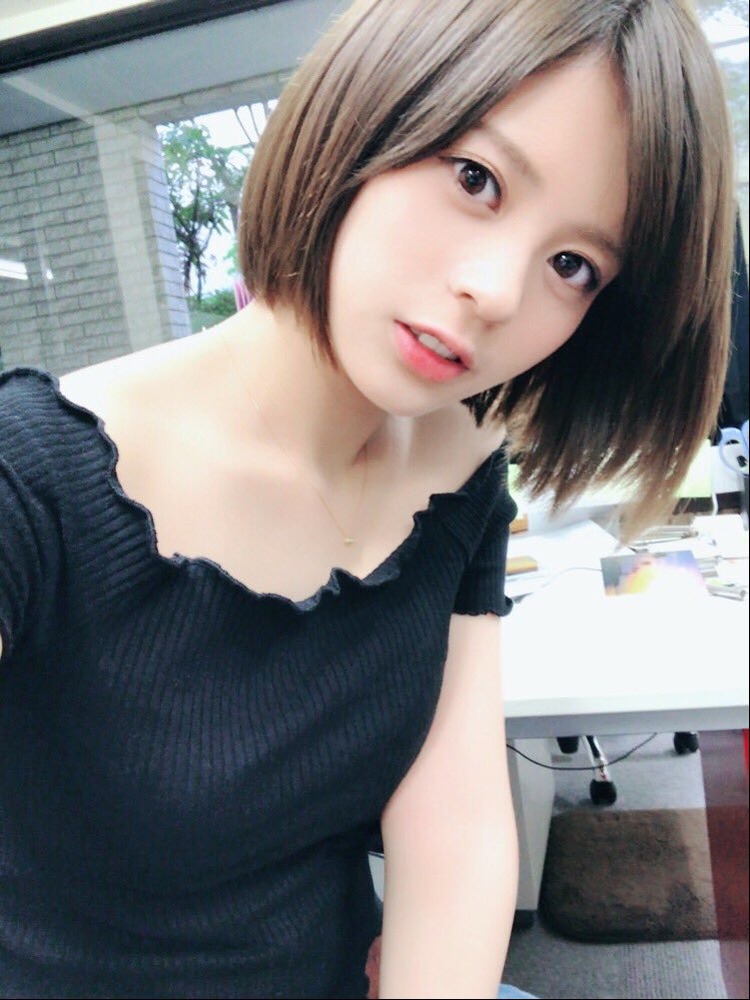 吉崎綾