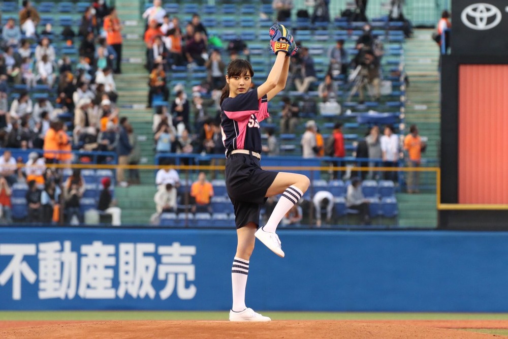 新川優愛