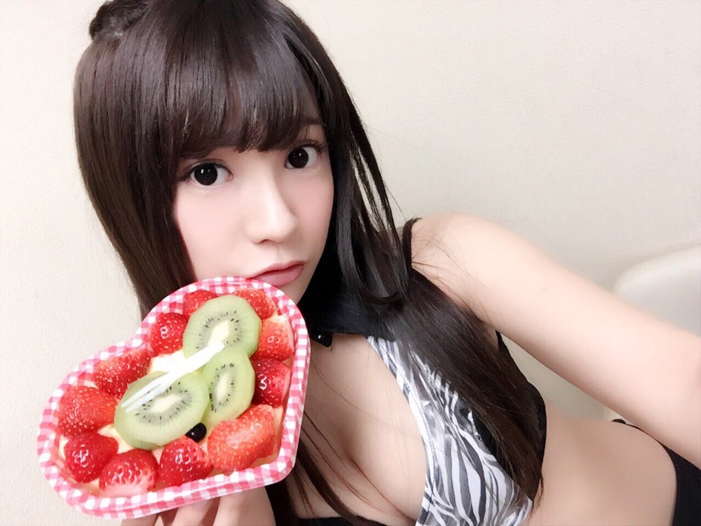 星乃まおり