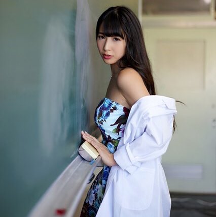 川崎あや