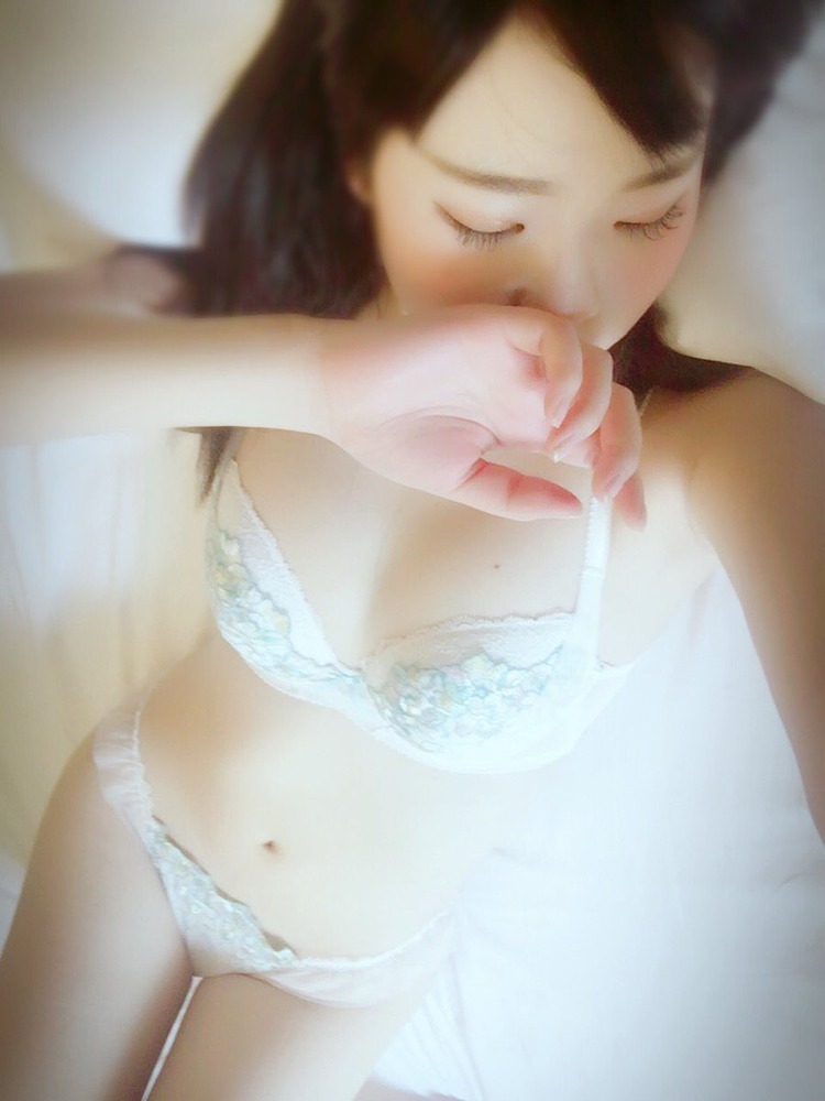 優陽にこ