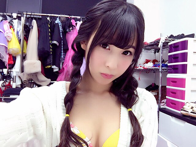 川崎あや