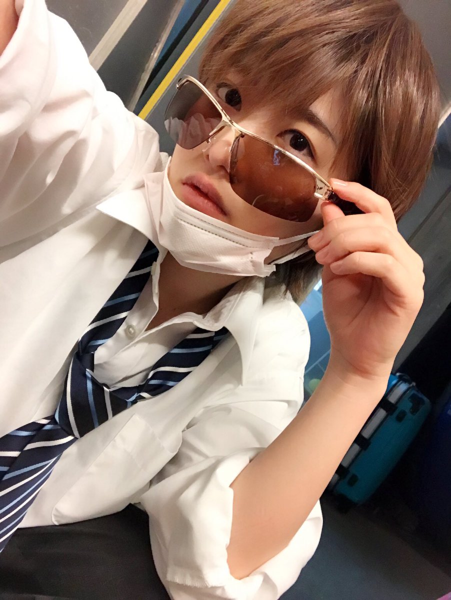 神谷えりな
