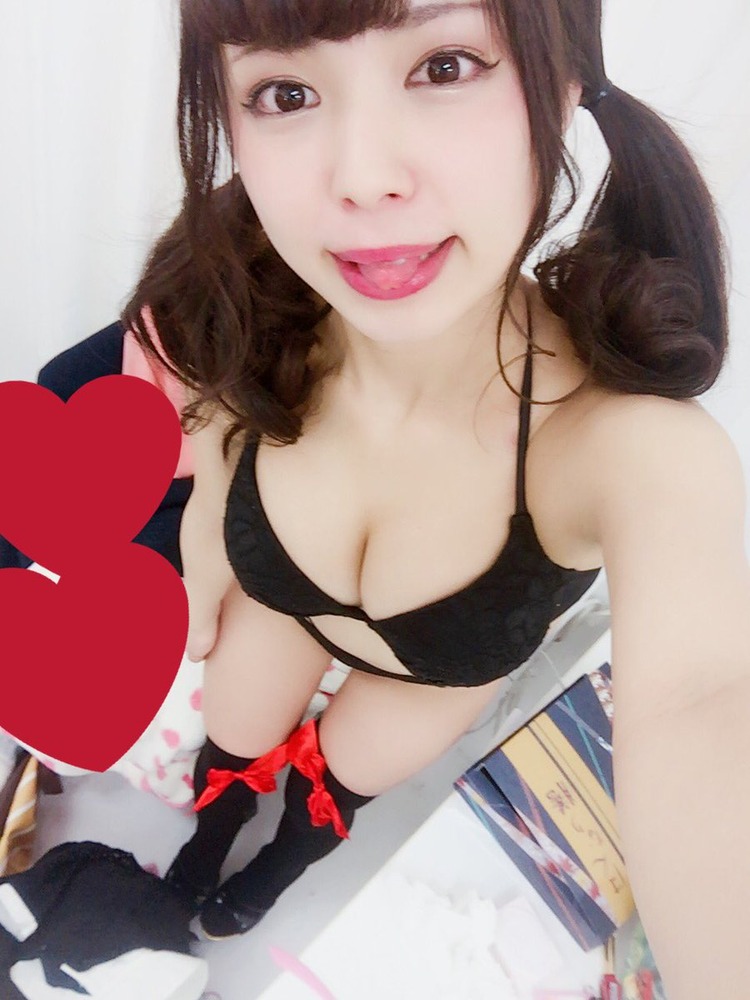 加納葉月